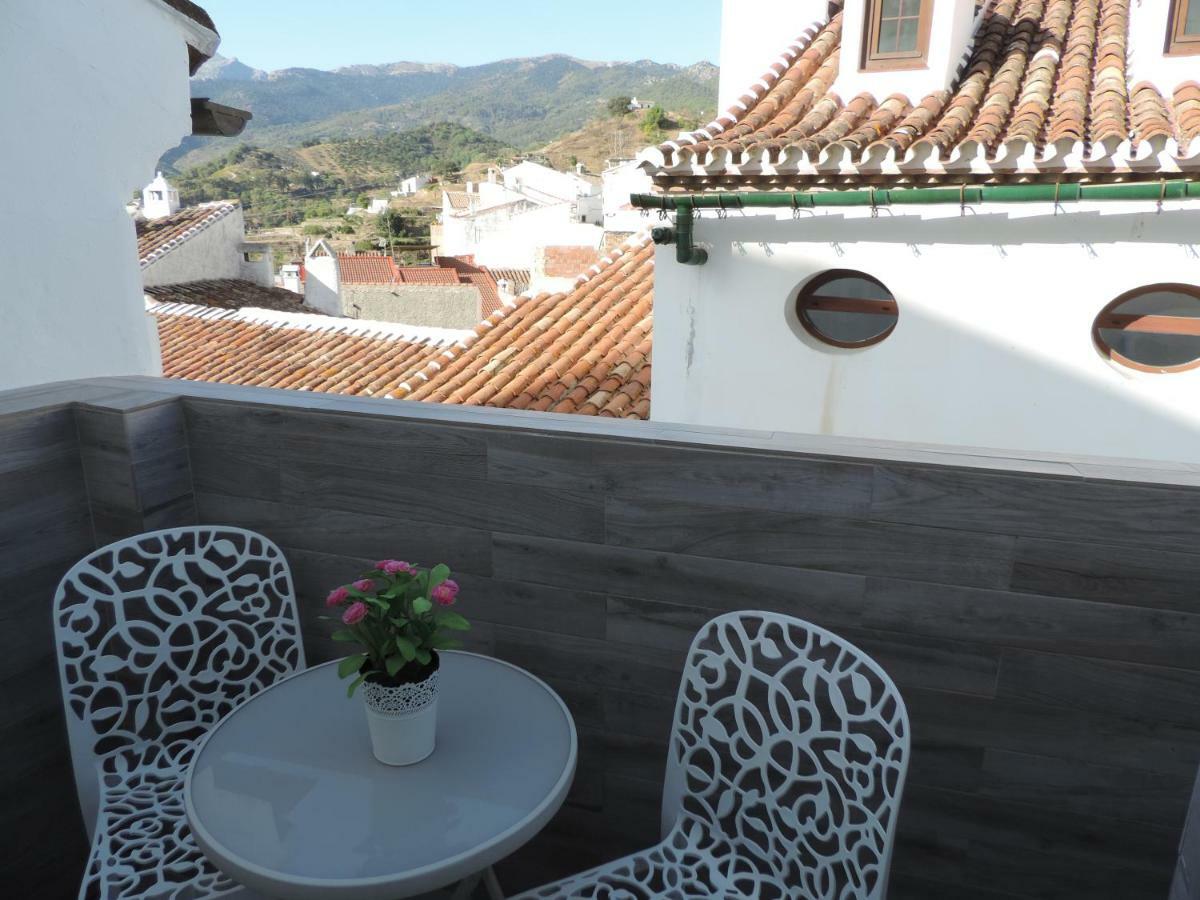 Casa Las Tres Conchas Yunquera Ngoại thất bức ảnh